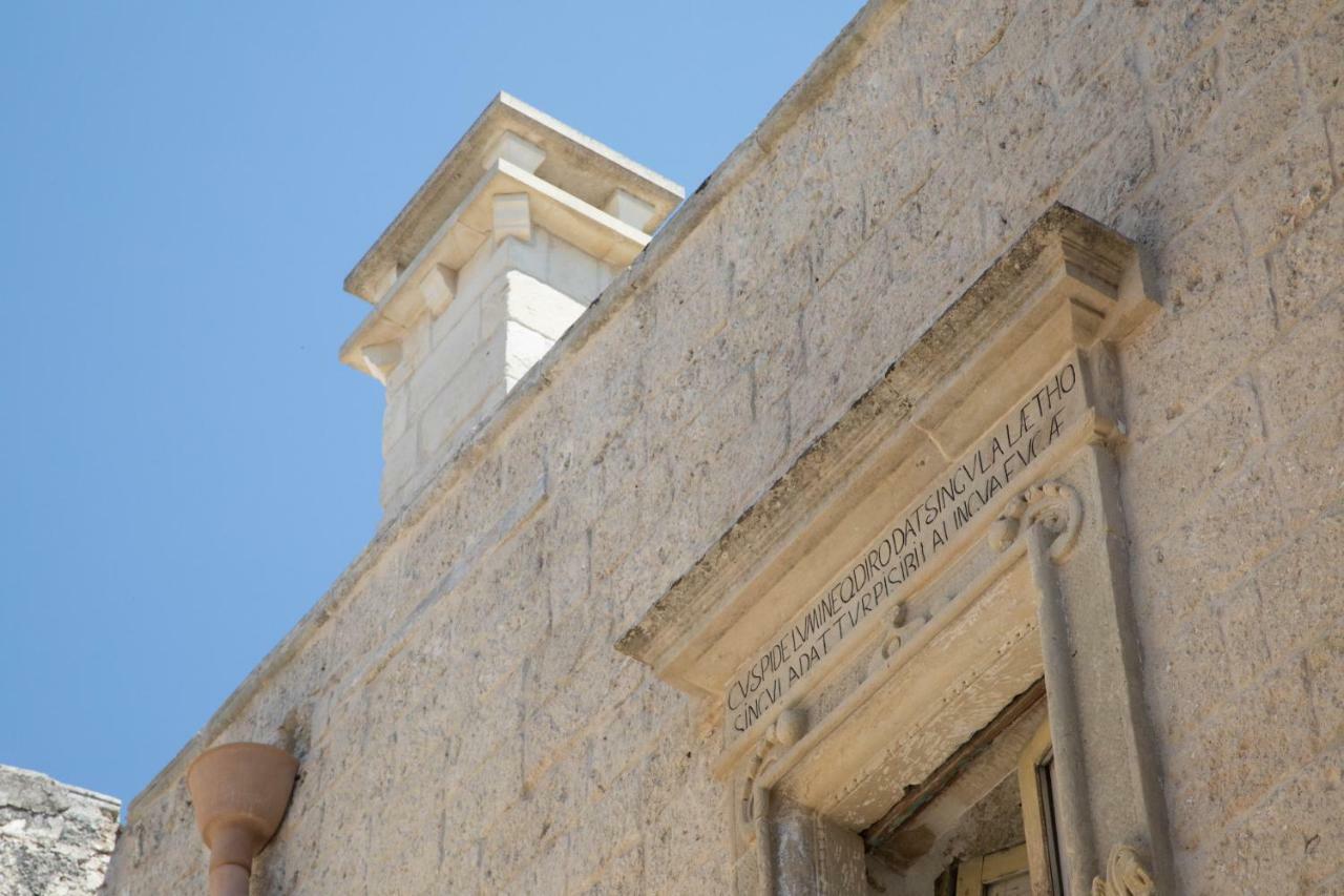 Historia- Dimore Corte Chiesa Corigliano dʼOtranto Extérieur photo